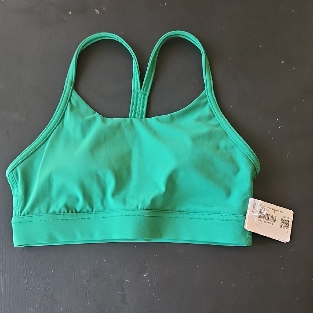 NWT Lululemon Flow Y Mid-Support Bra *B/C Cup Raceway Green Size 4